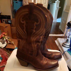 Ariat western boot 8.5